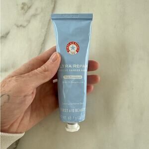 First Aid Beauty Ultra Repair Barrier Balm Skin Protectant 2.25 oz